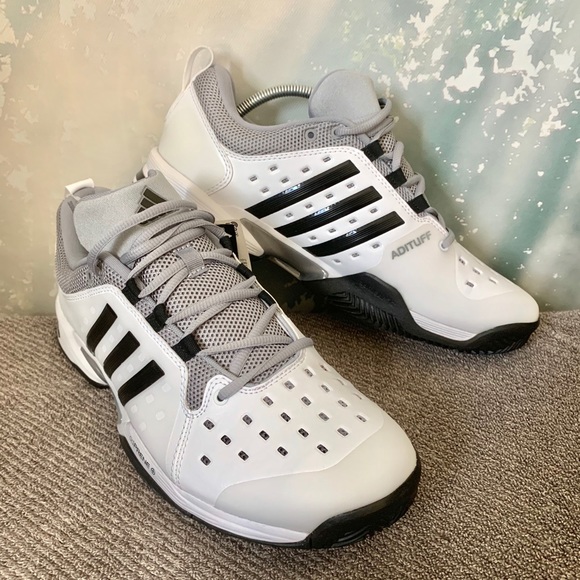 adidas tennis classic